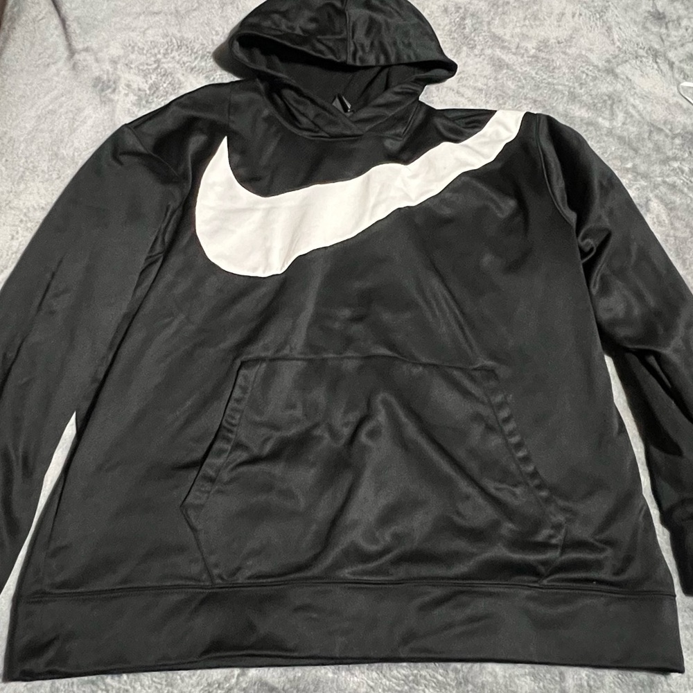 Nike dry-fit hoodie